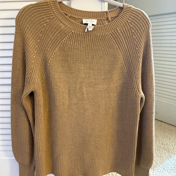 Jessica Simpson Cozy Tan Sweater - Picture 1 of 2
